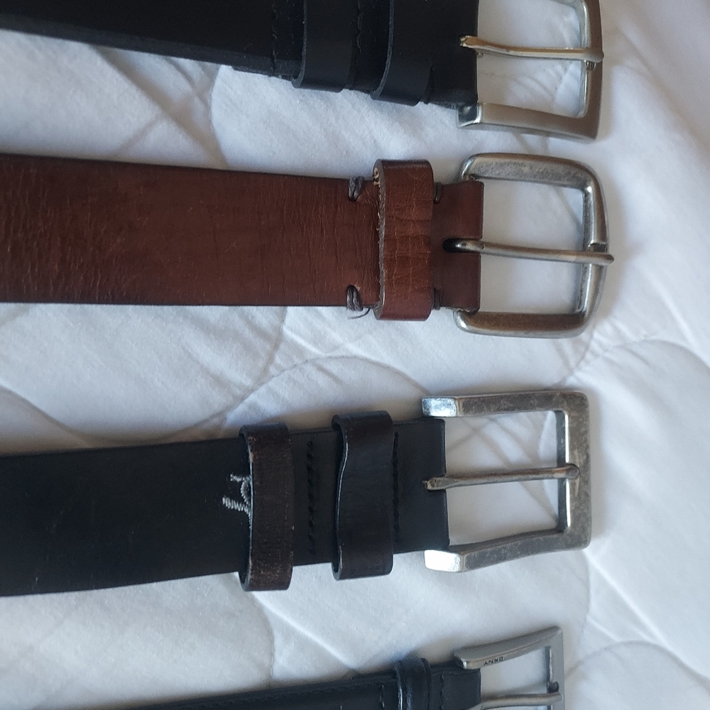 Leather belts bundle sz 34 black and brown GUC
